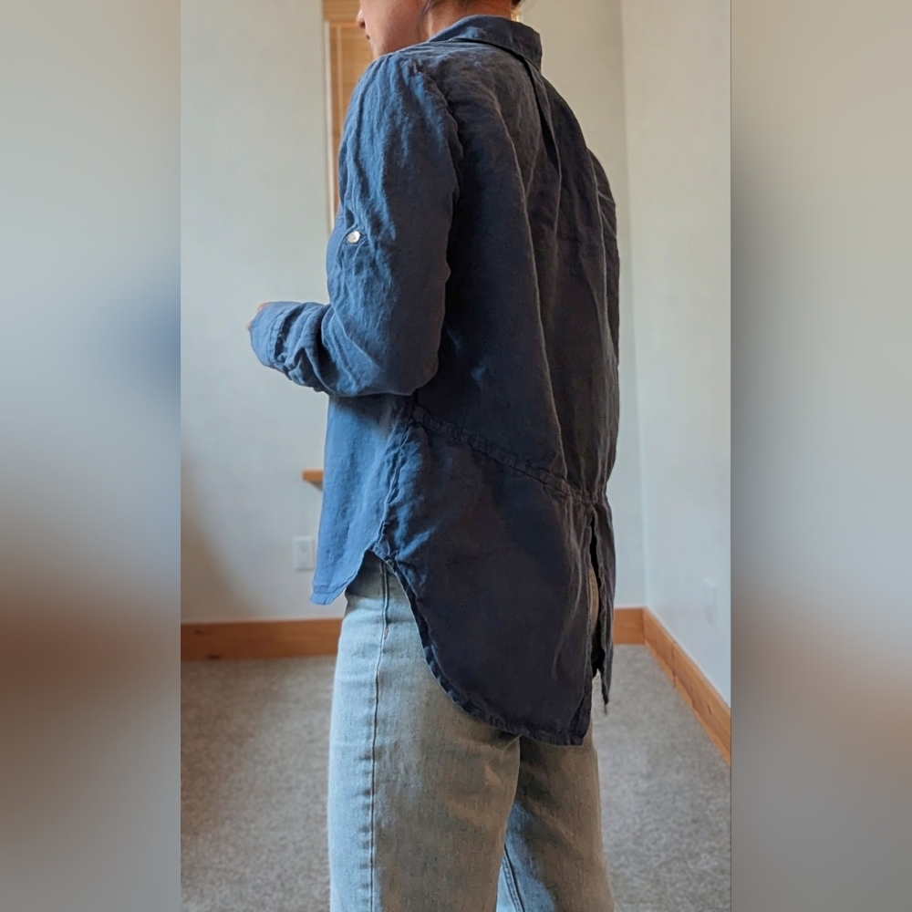 Linen Blue Button Down, S - Picture 14 of 14
